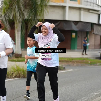 Runner Photo 8001777