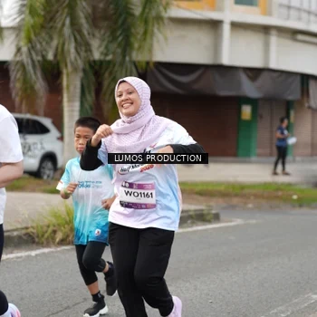 Runner Photo 8001779
