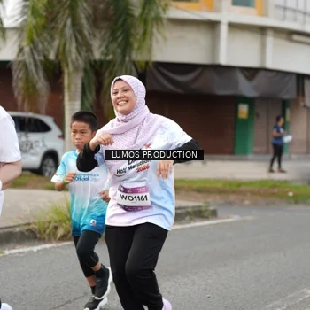 Runner Photo 8001780