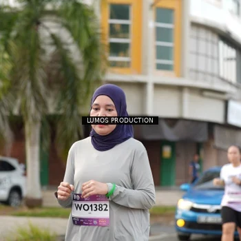 Runner Photo 8001976