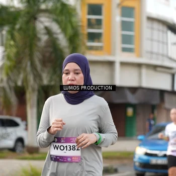 Runner Photo 8001979