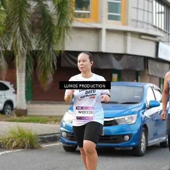 Runner Photo 8002001
