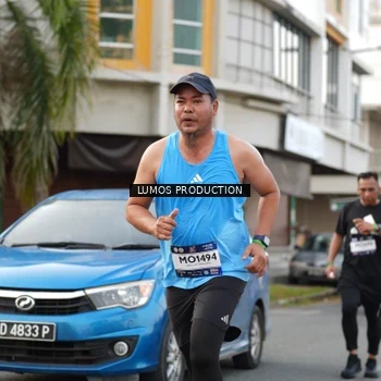 Runner Photo 8002002