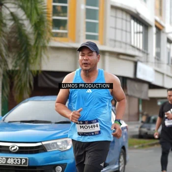 Runner Photo 8002012