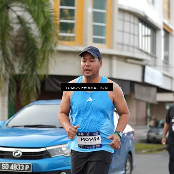 Runner Photo 8002013