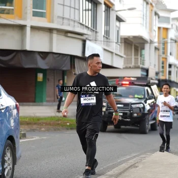 Runner Photo 8002027