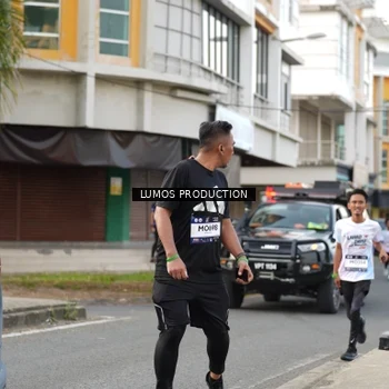 Runner Photo 8002029