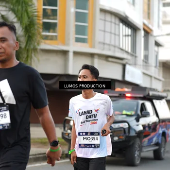 Runner Photo 8002045