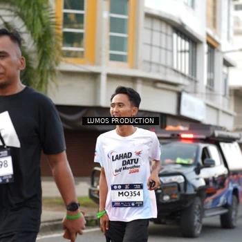Runner Photo 8002046