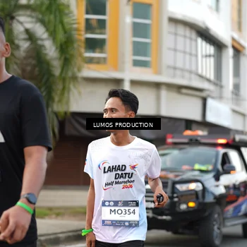 Runner Photo 8002050