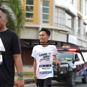 Runner Photo 8002056