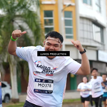 Runner Photo 8002107