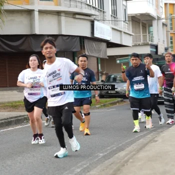 Runner Photo 8002109