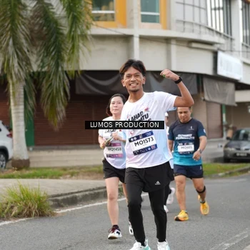 Runner Photo 8002114