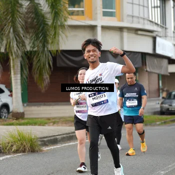 Runner Photo 8002118