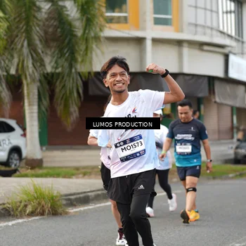 Runner Photo 8002126