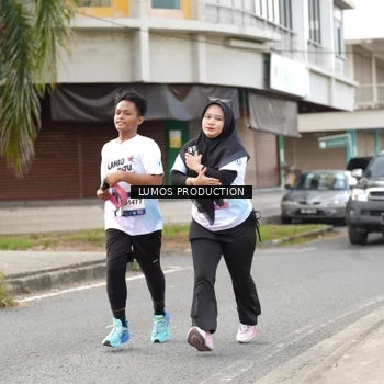 Runner Photo 8002293