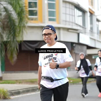 Runner Photo 8002305