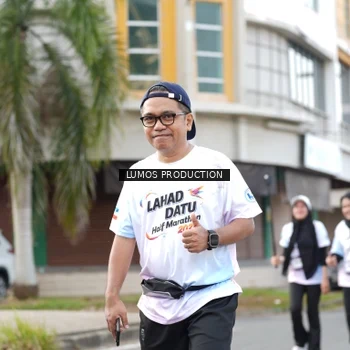 Runner Photo 8002317