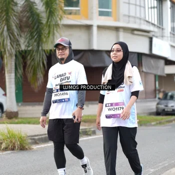 Runner Photo 8002342