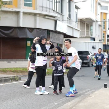 Runner Photo 8002358