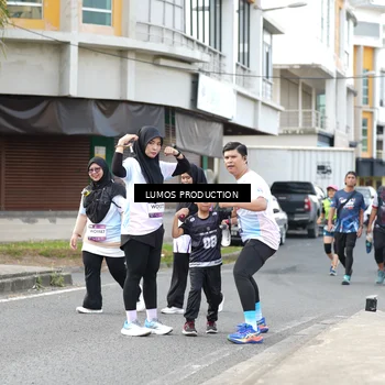Runner Photo 8002364
