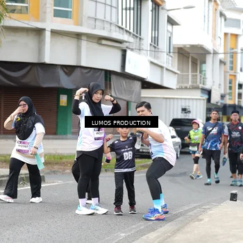 Runner Photo 8002371