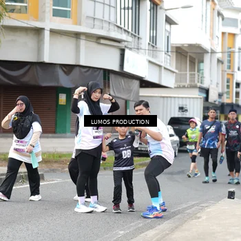 Runner Photo 8002377
