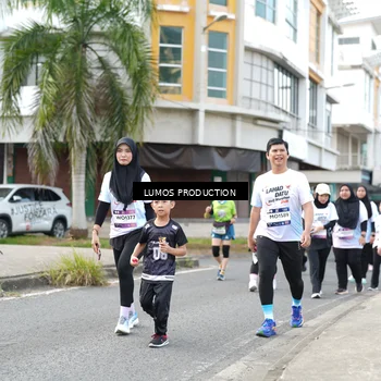 Runner Photo 8002395