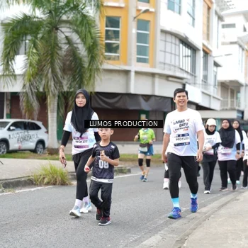 Runner Photo 8002396