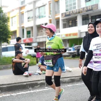 Runner Photo 8002446