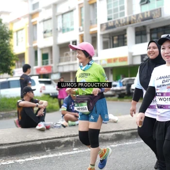 Runner Photo 8002450