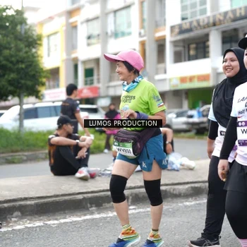 Runner Photo 8002454