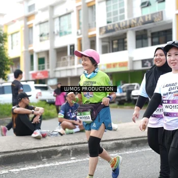 Runner Photo 8002456