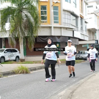 Runner Photo 8002458