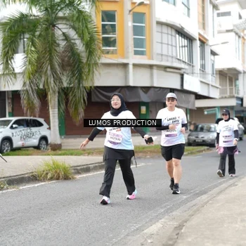 Runner Photo 8002467