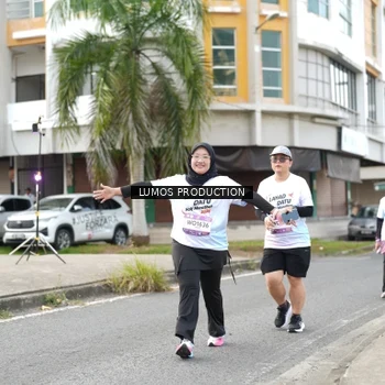 Runner Photo 8002470