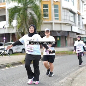 Runner Photo 8002480
