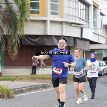 Runner Photo 8002537