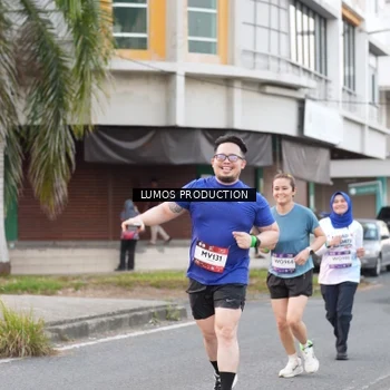 Runner Photo 8002538