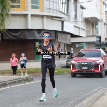 Runner Photo 8002577