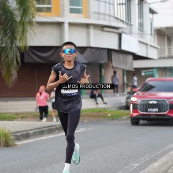 Runner Photo 8002589