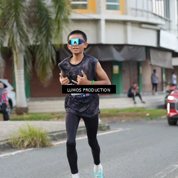 Runner Photo 8002598