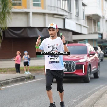 Runner Photo 8002613