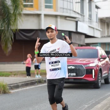 Runner Photo 8002621