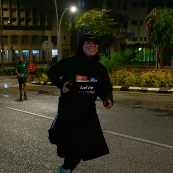 Runner Photo 8002640