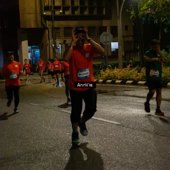 Runner Photo 8002647