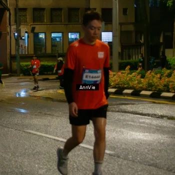 Runner Photo 8002654