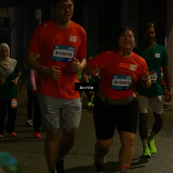 Runner Photo 8002656