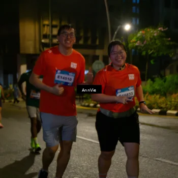 Runner Photo 8002665